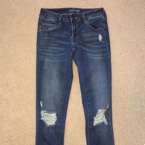 dark knee ripped skinny jeans zumiez